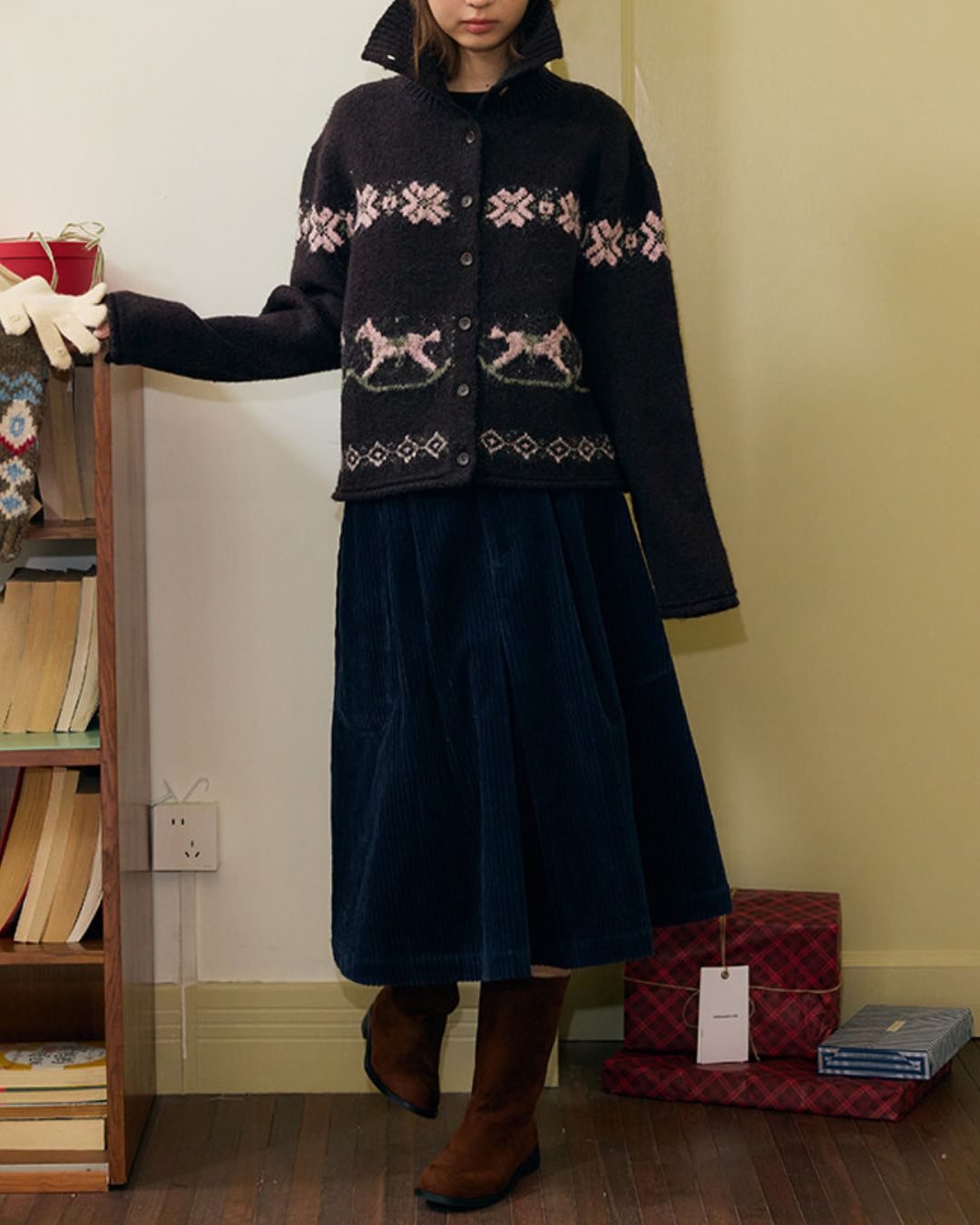 Horse Jacquard Collared Knit　KN087