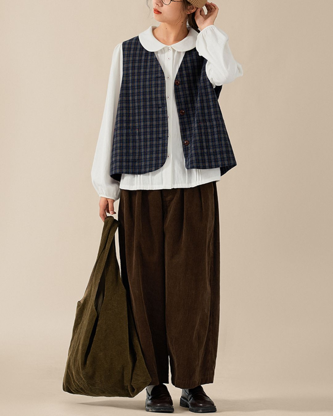 Round-collar Cotton Shirt　LS026