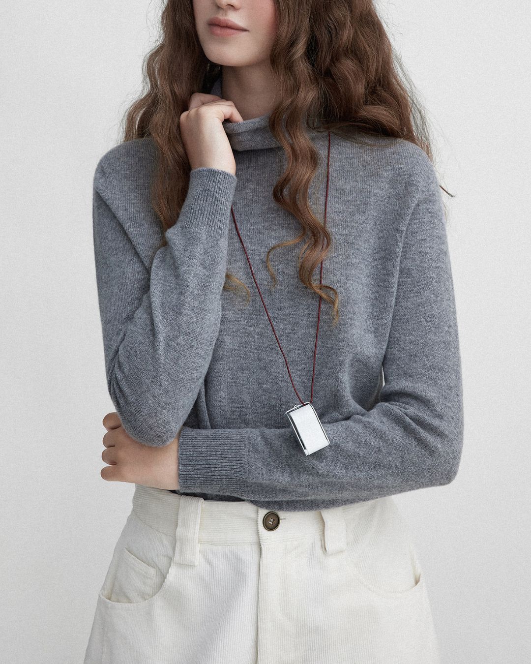 Cashmere Blend High Neck Knit　KN026