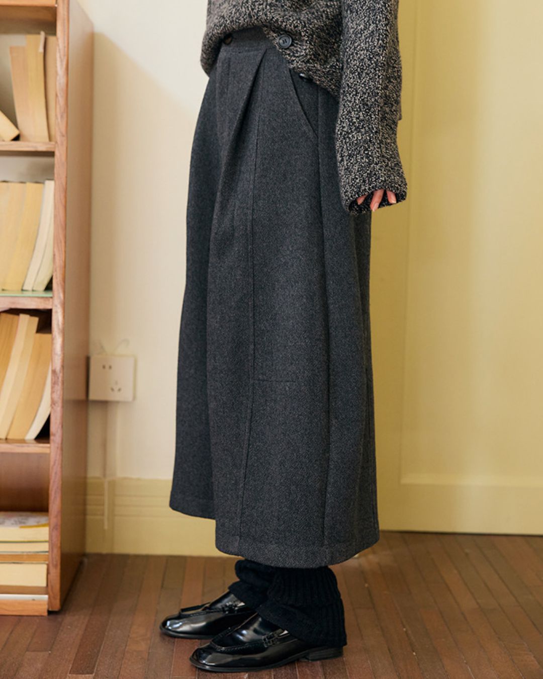 Wool Blend Wide Cropped Pants　PT035