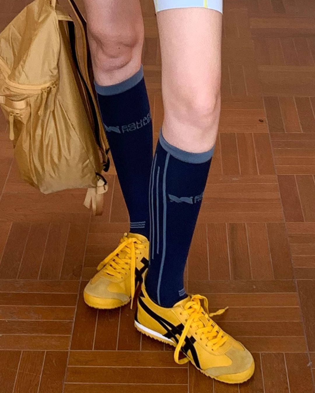 Color Block Sports Knee Socks　OR001