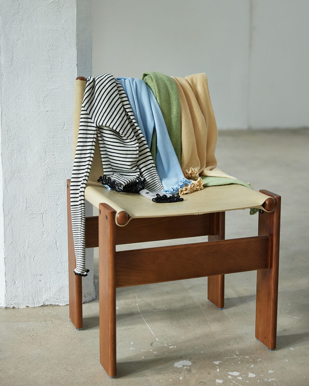 Frill High Neck Knit　KN017