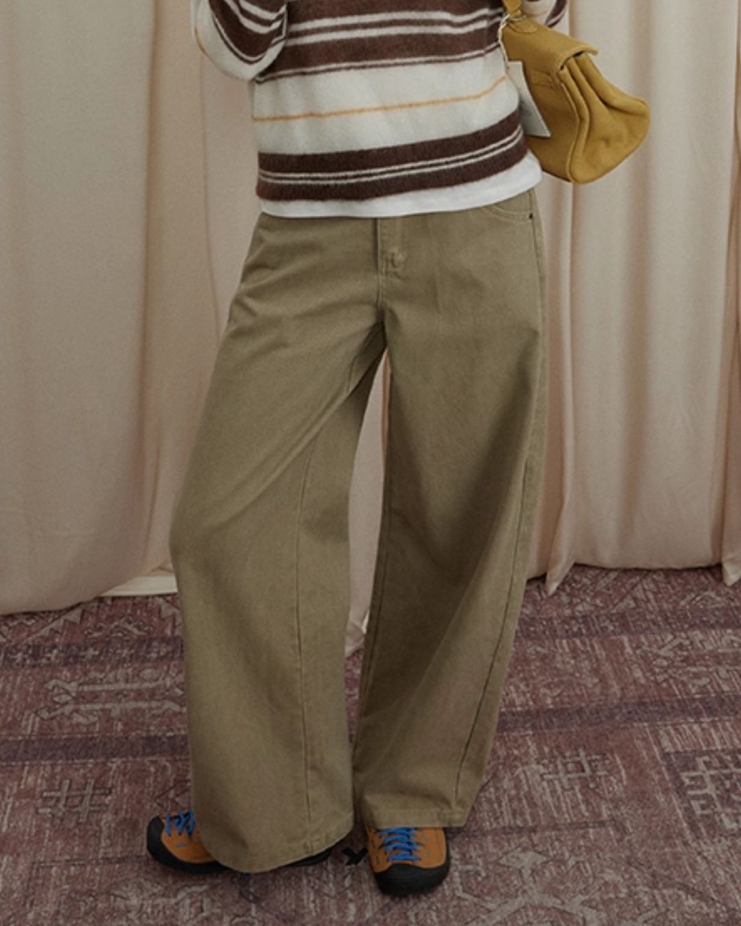 Curved Collar Denim Pants　DP010