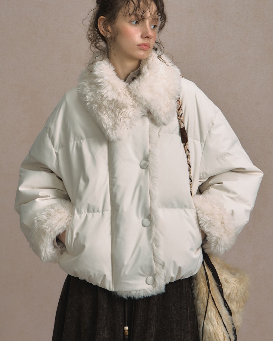 Asymmetrical Fur Short Down Jacket　JK065