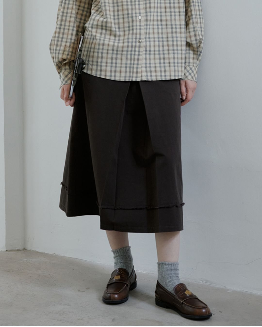 Front Tuck Midi Skirt　SK003