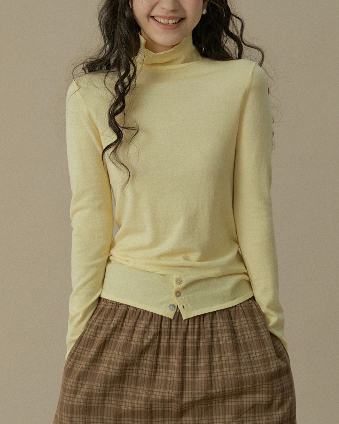 Slim Fit Turtleneck Top　LT018