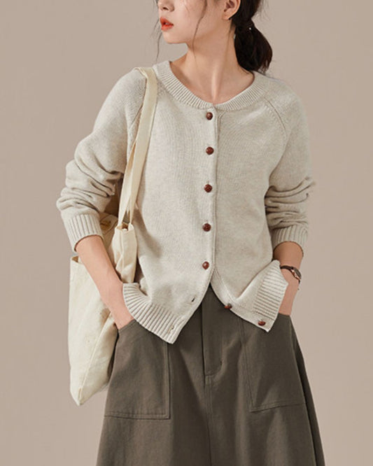 Button-up Cotton Knit Cardigan　KN116