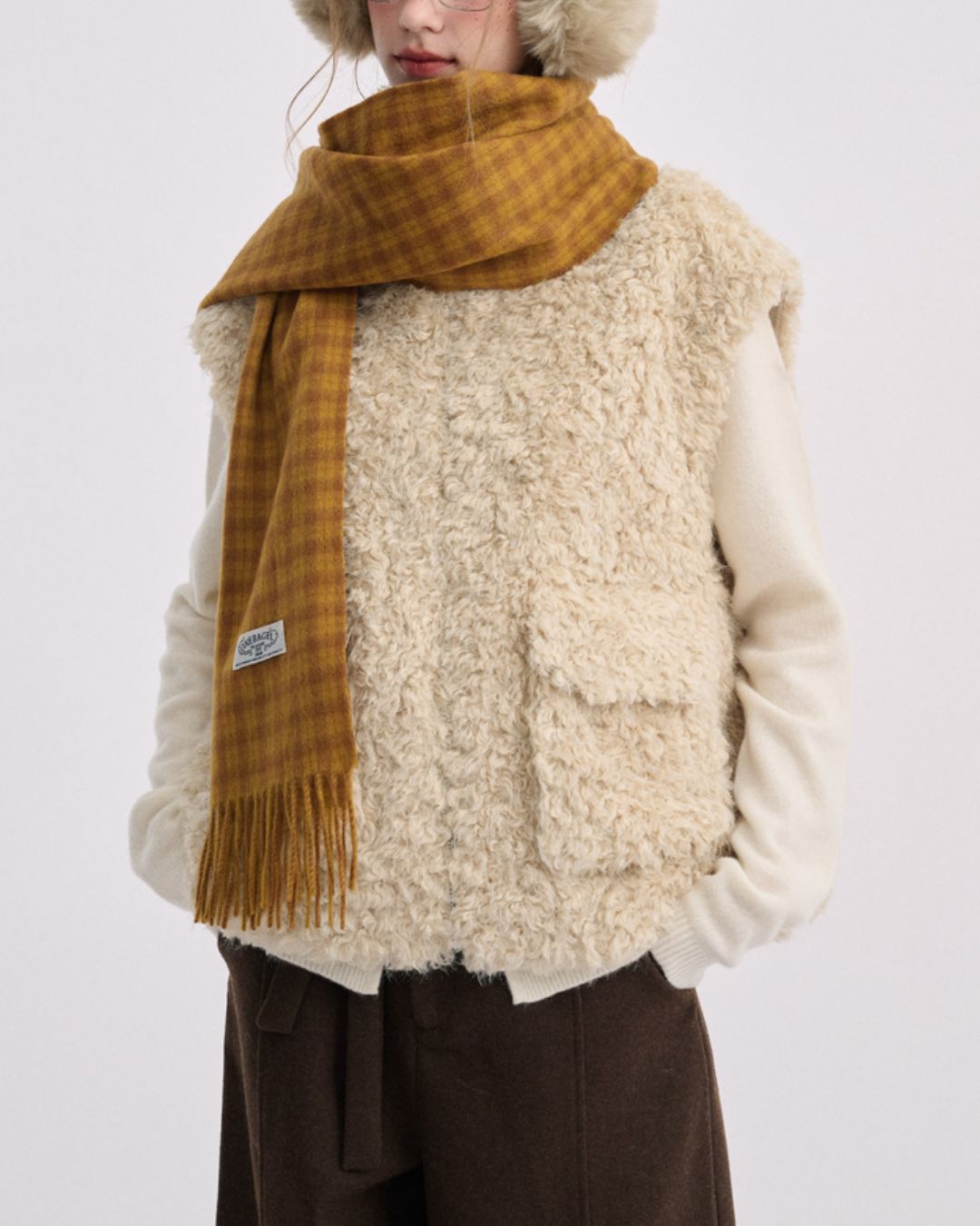 Stand Collar Boa Flap Pocket Vest　VT015