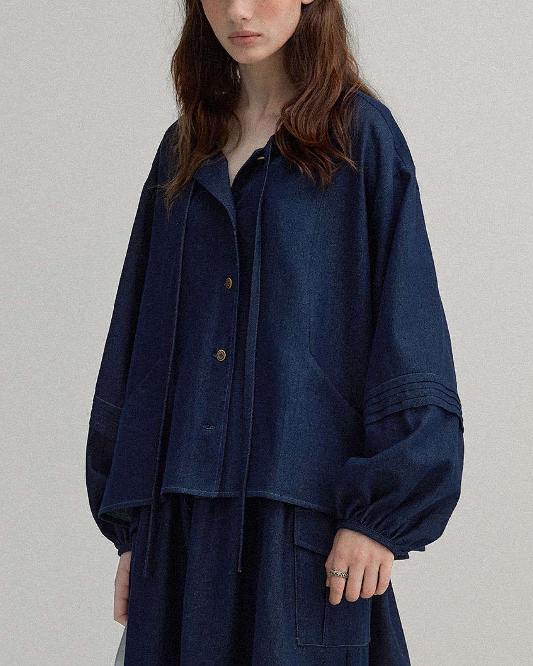 A-line Pleated Shirt ＆ Knee-length Skirt　LS011