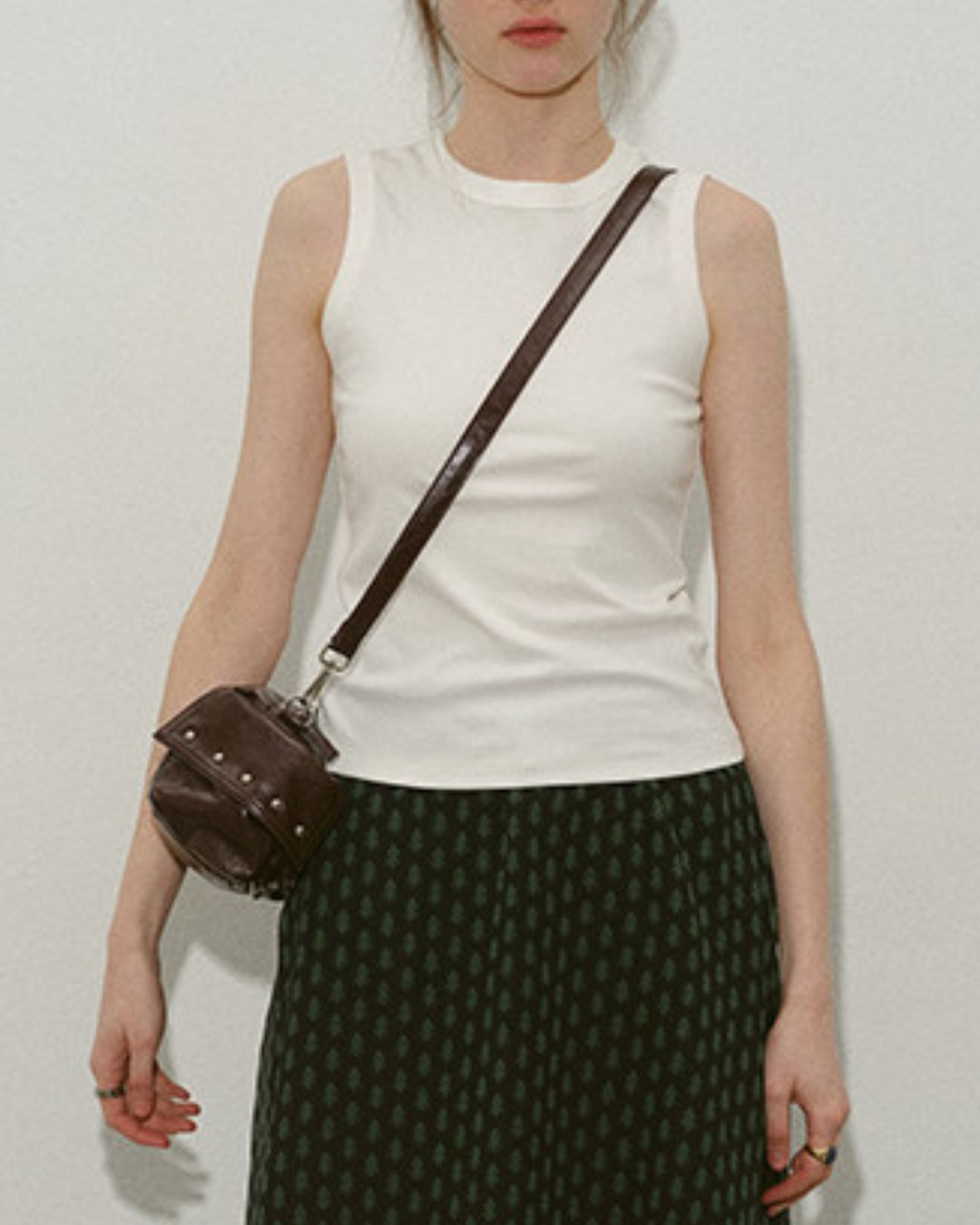Crew Neck Slim Fit Tank Top　ST003
