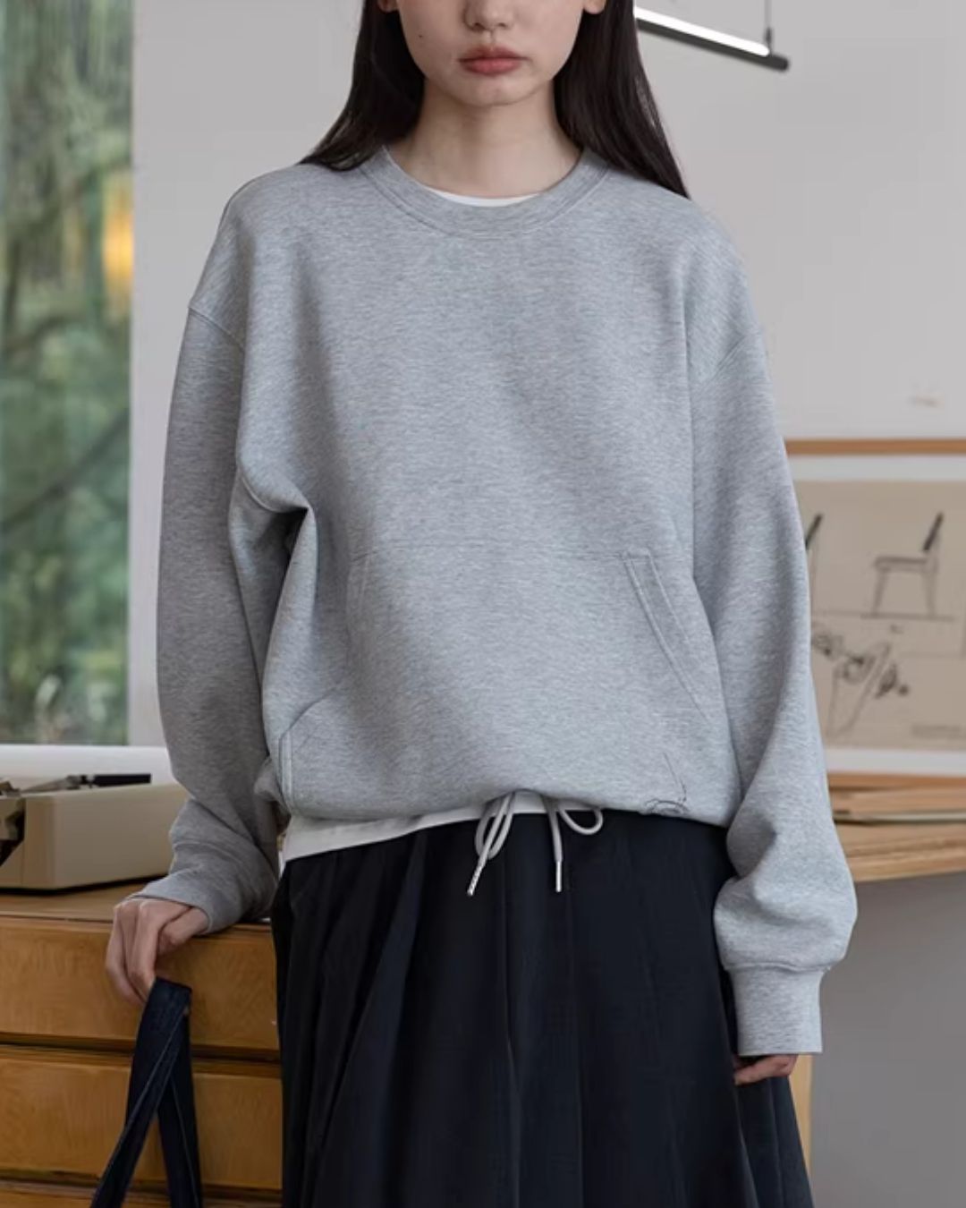 Back Embroidered Drawstring Hem Sweat　SW015
