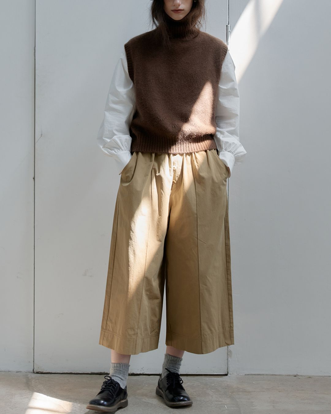 Draped Wide Cropped Pants　PT012