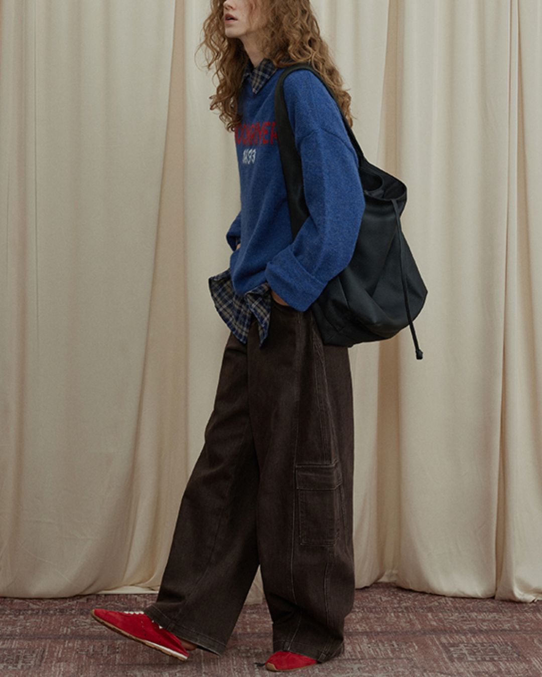 Wide Sleeve Logo Sweater　KN051