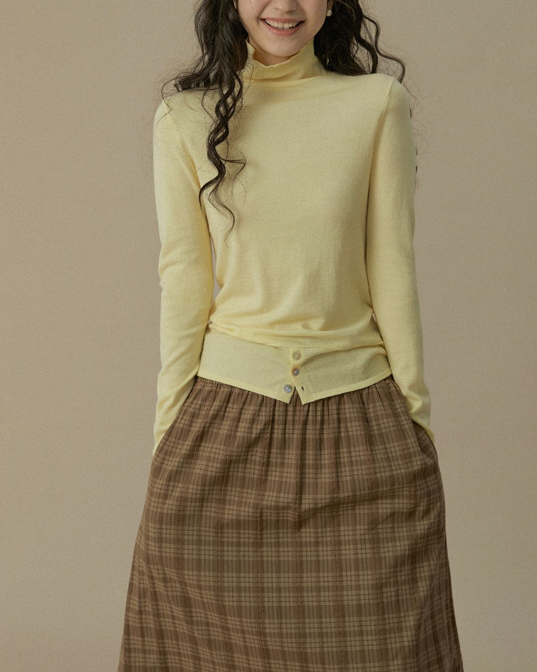 Slim Fit Turtleneck Top　LT018