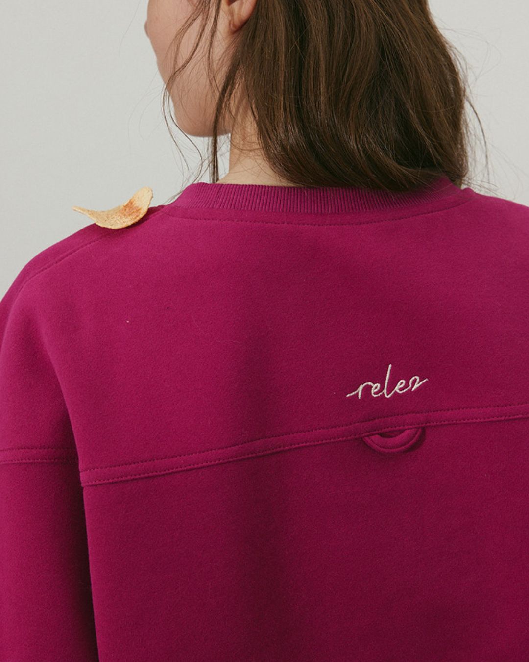 Stitch Line Cropped Sweat　SW013