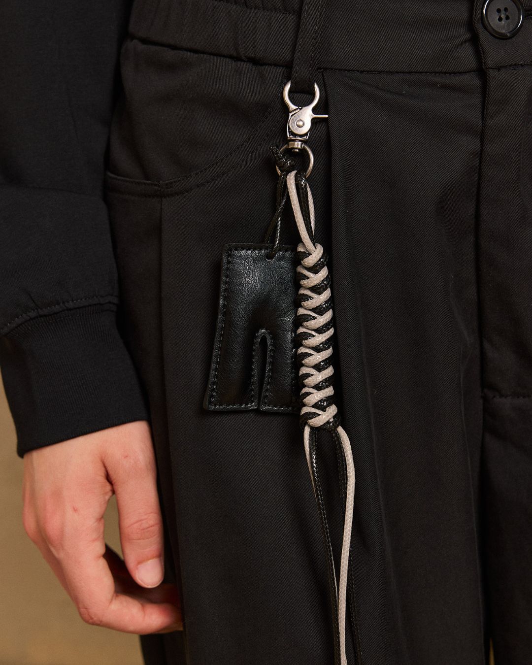 Rope ＆ Leather Tag Tuck Wide Pants　PT033