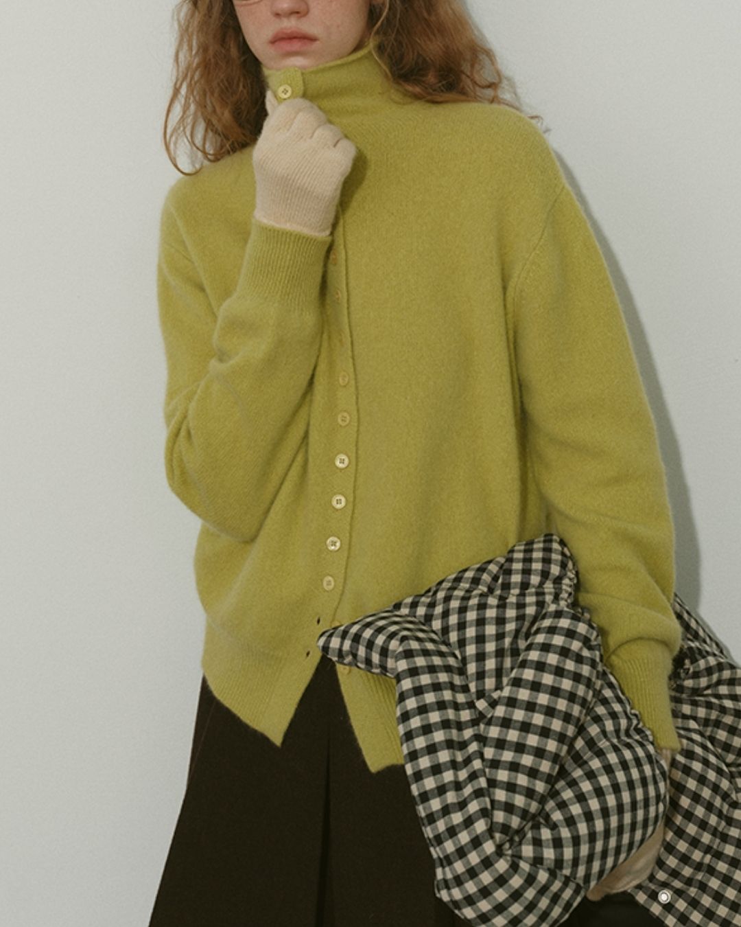 High-neck Knit Cardigan　KN074