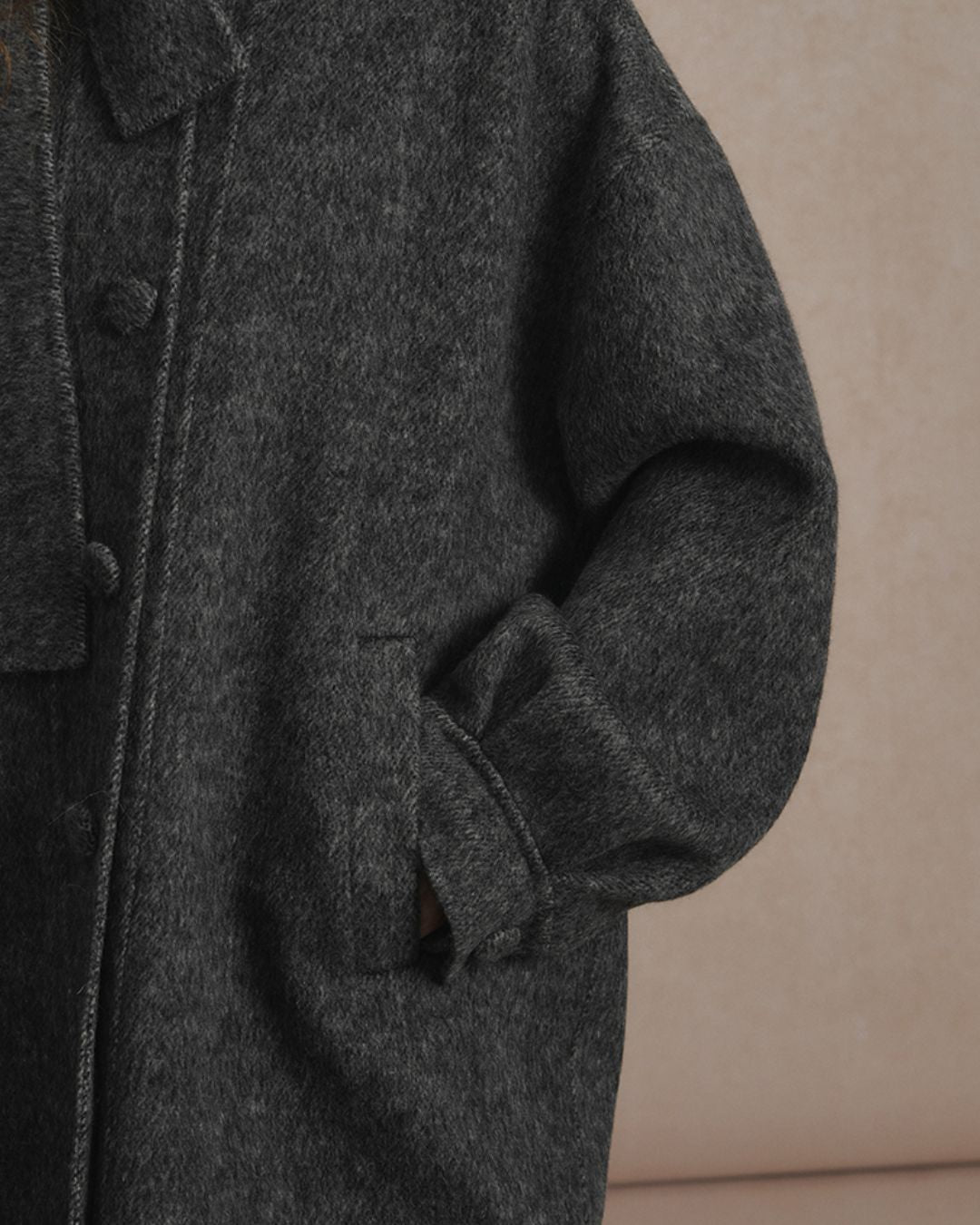 Bow-tied Pleated Cuff Wool Coat　CT026