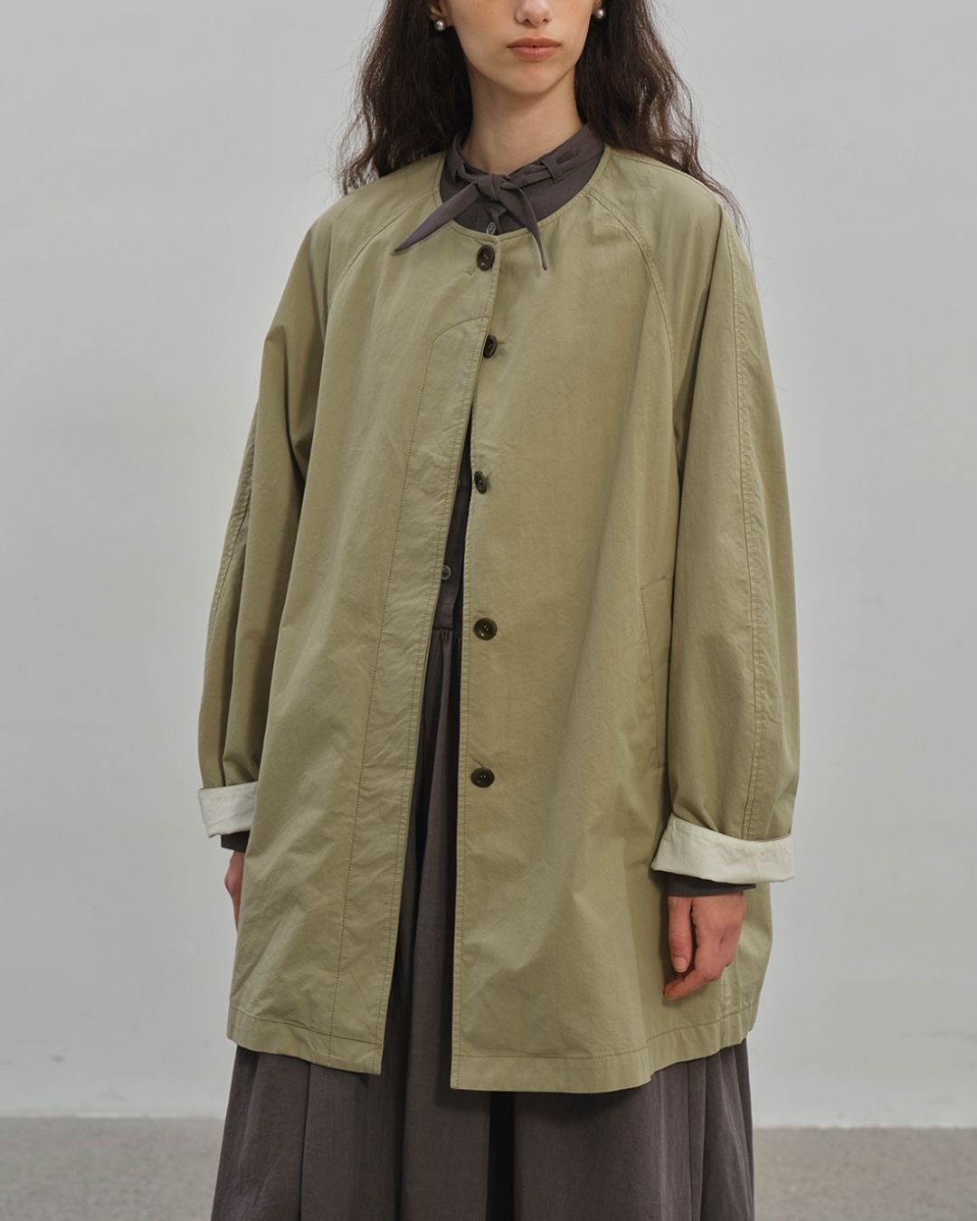 Collarless Mid-length Coat　CT005