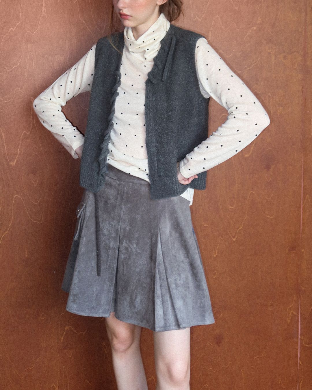 Airy High-neck Polka Dot Knit　KN037