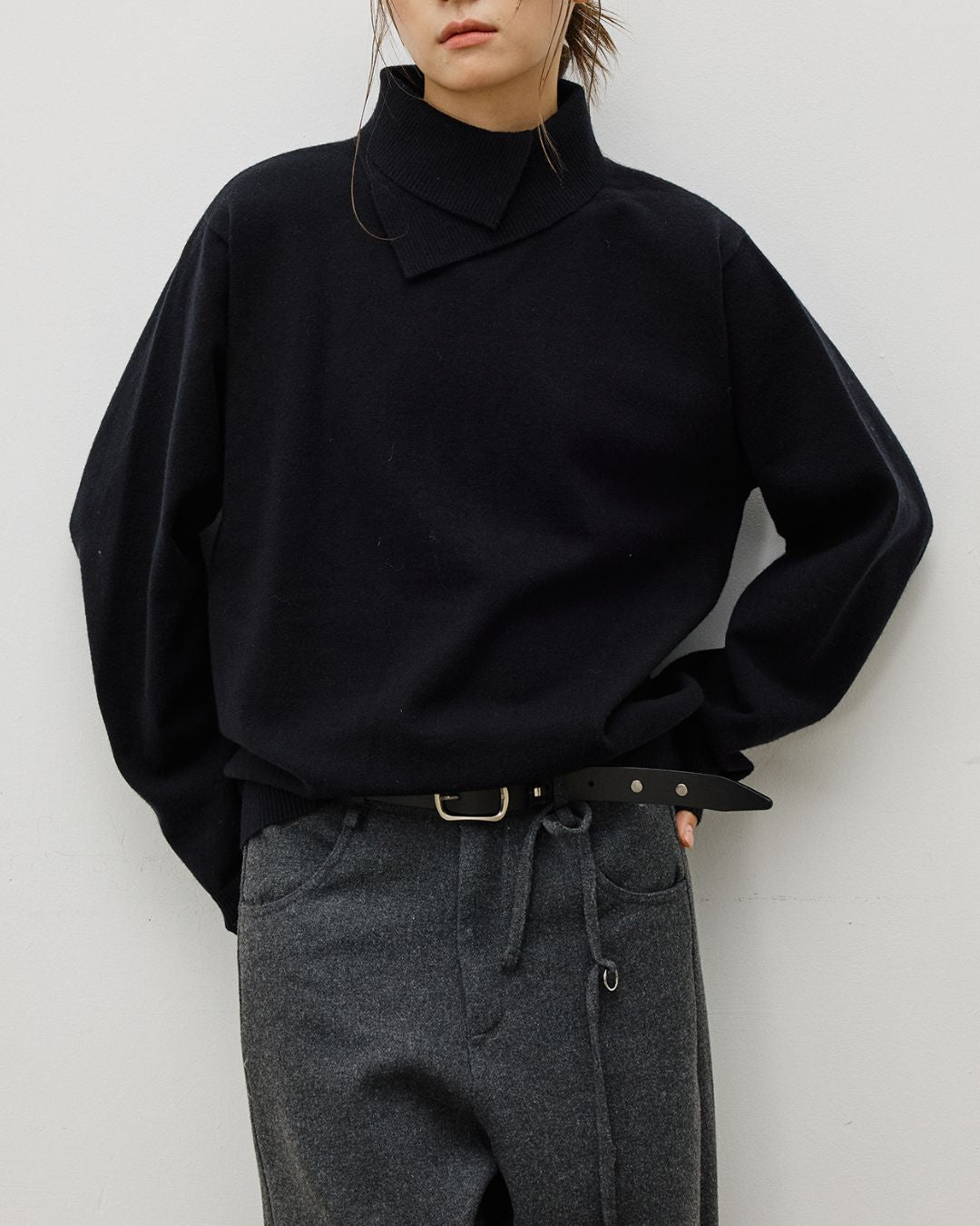 Double-layered Turtleneck Sweater　KN065