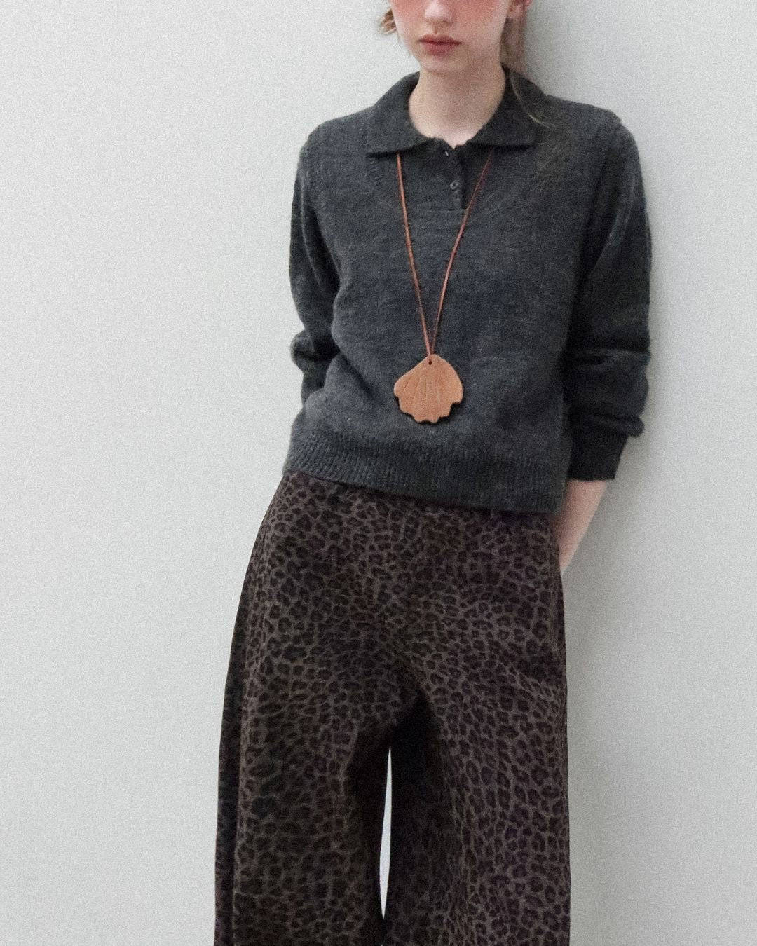 Soft Polo Knit ＆ U-neck Vest　KN023