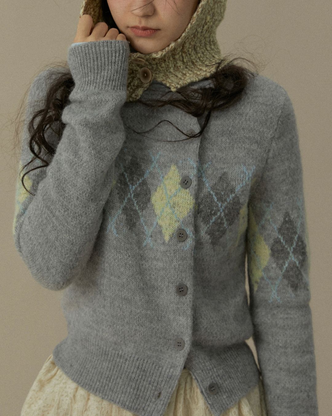 Asymmetrical Argyle Knit Cardigan　KN082