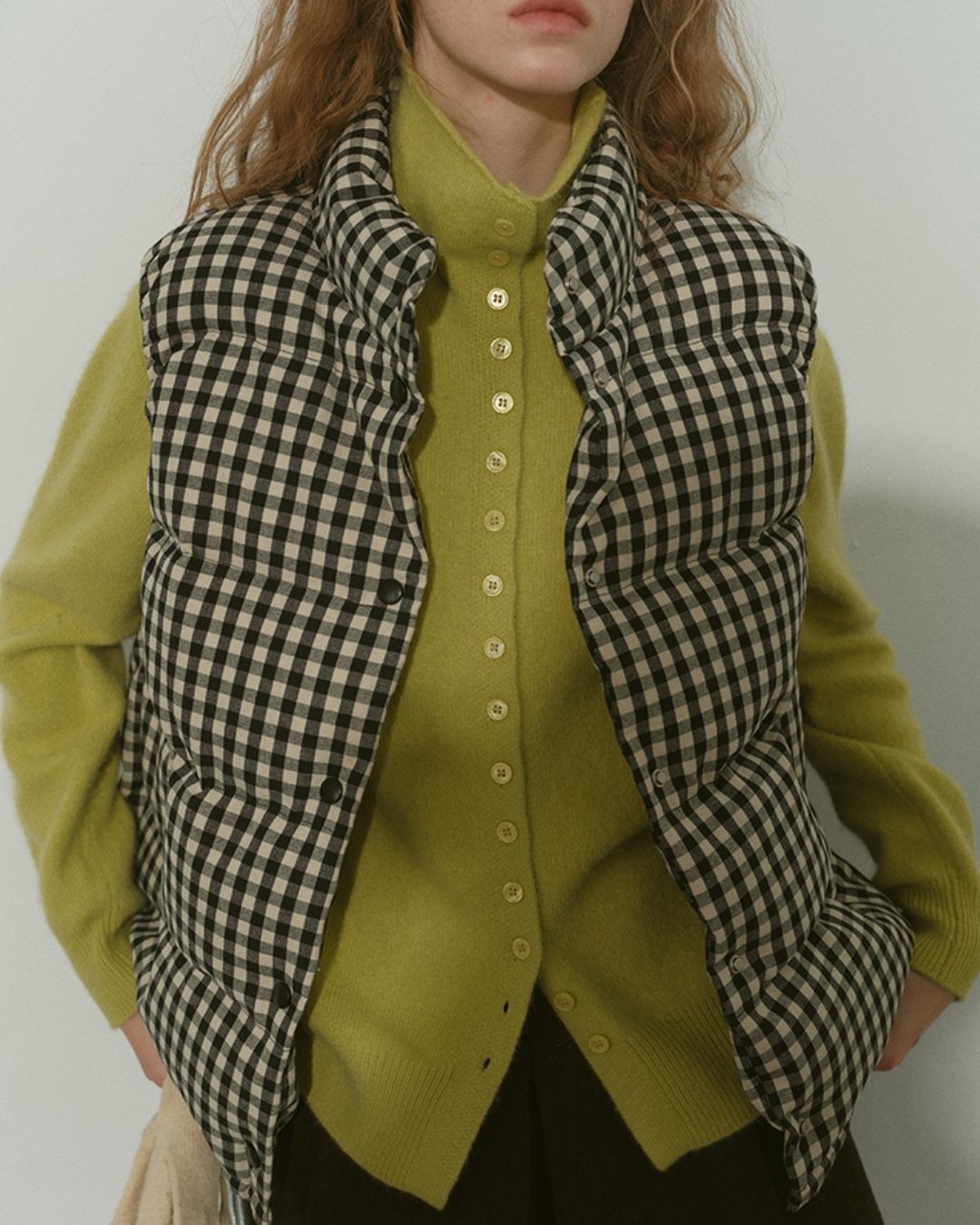 High-neck Knit Cardigan　KN074