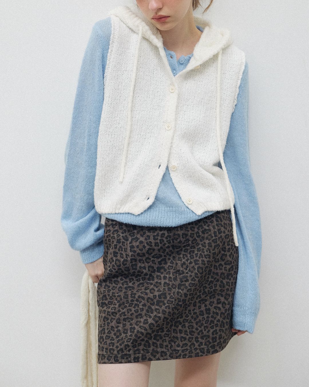 Loop Yarn Hooded Knit Vest　KN025