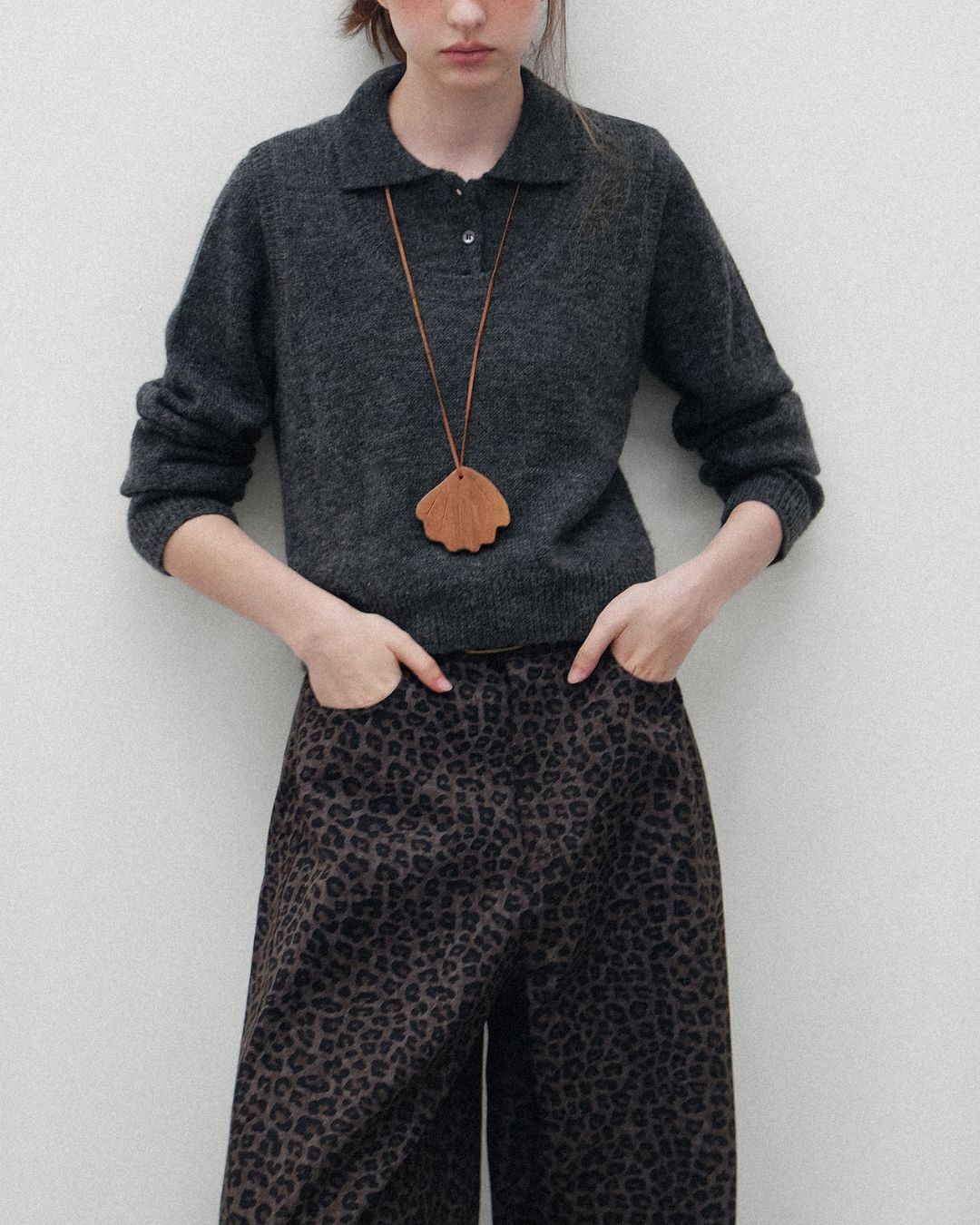 Soft Polo Knit ＆ U-neck Vest　KN023