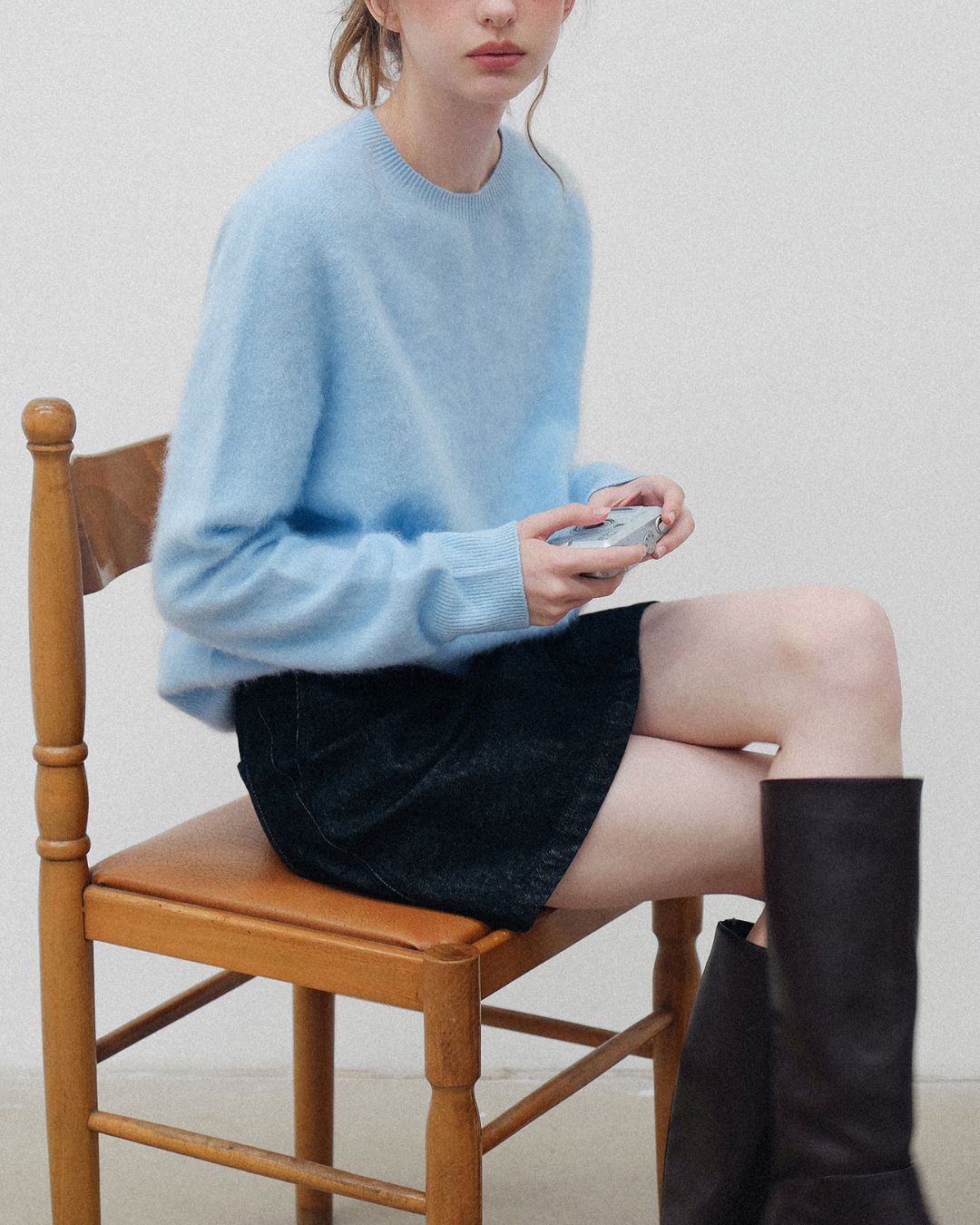 Round Neck Relaxed Knit　KN024