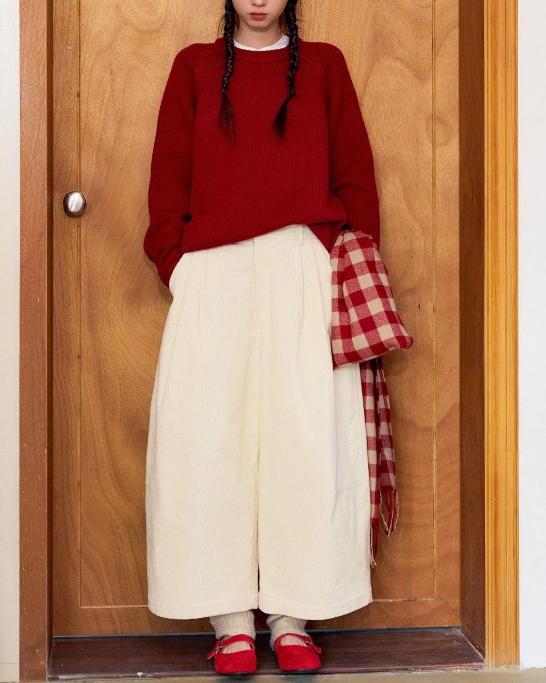 Corduroy Tuck Cropped Wide Pants　PT036