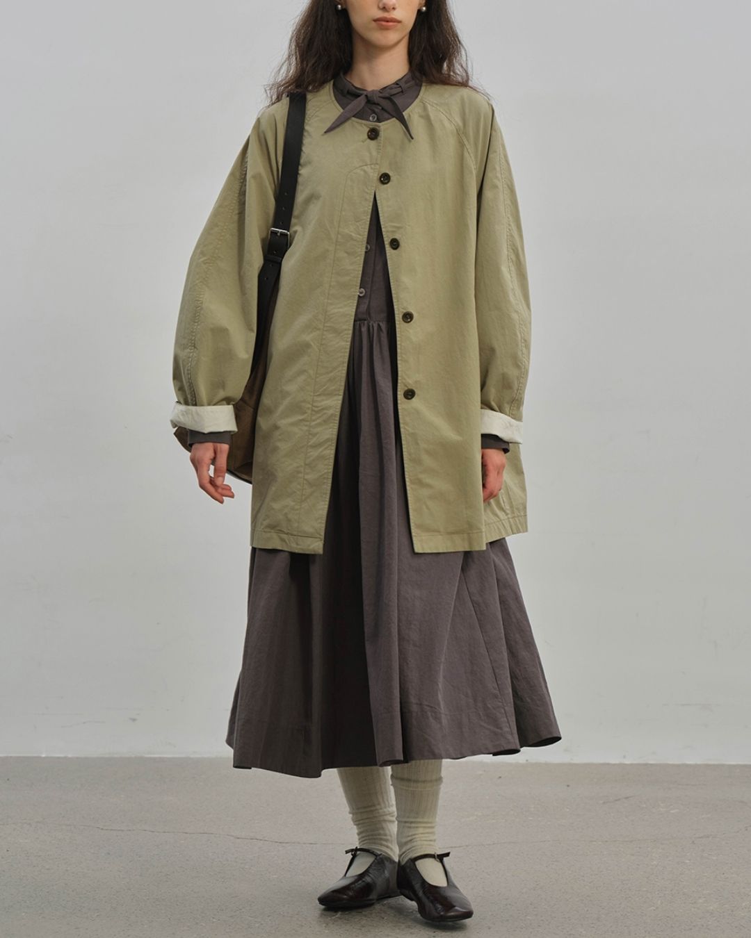 Collarless Mid-length Coat　CT005