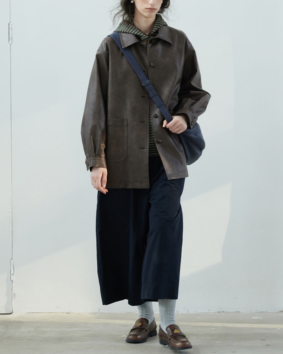 Draped Wide Cropped Pants　PT012