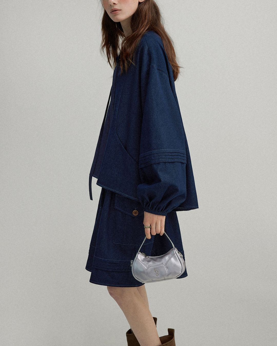 A-line Pleated Shirt ＆ Knee-length Skirt　LS011