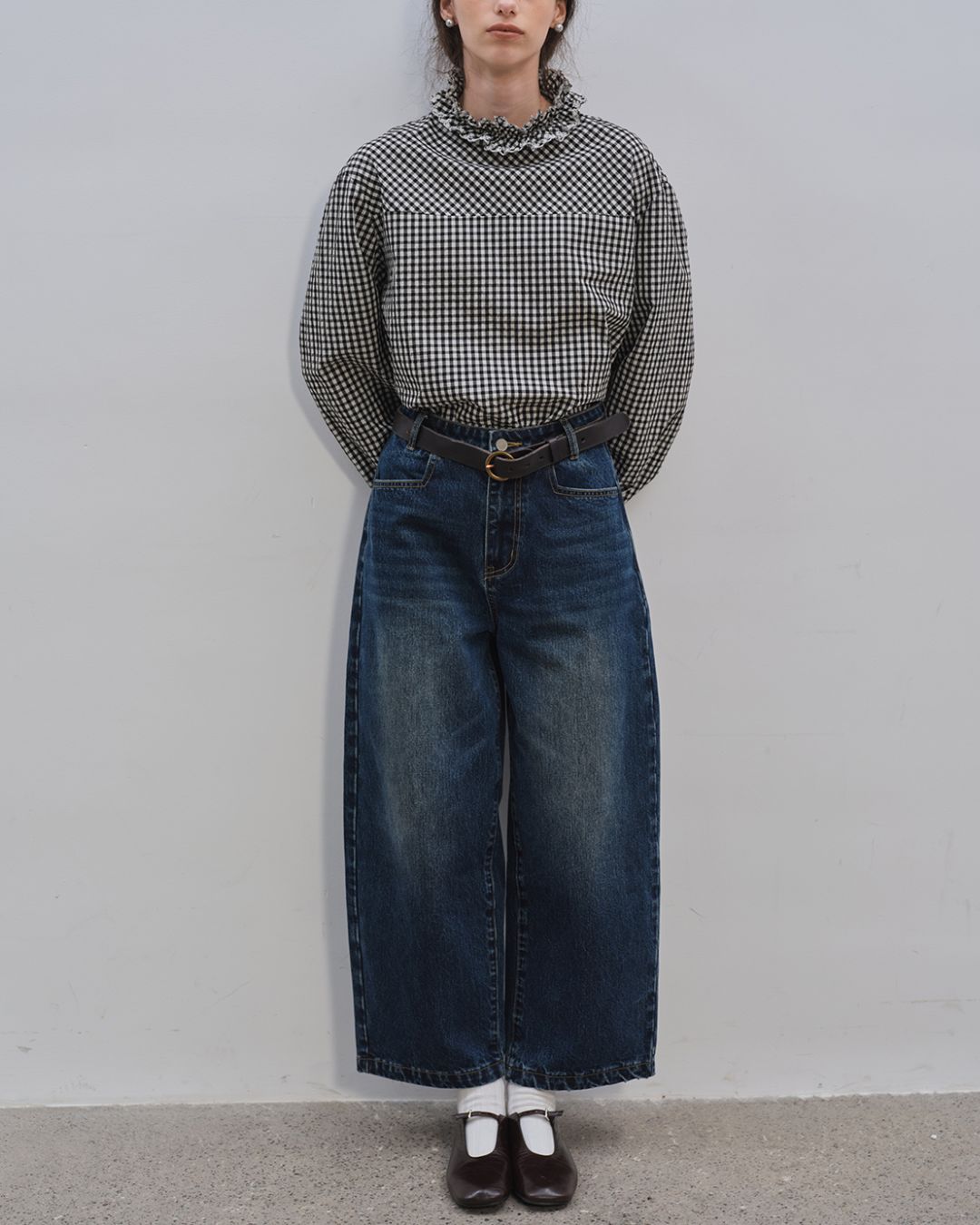 Back Button Ruffle Shirt　LT009