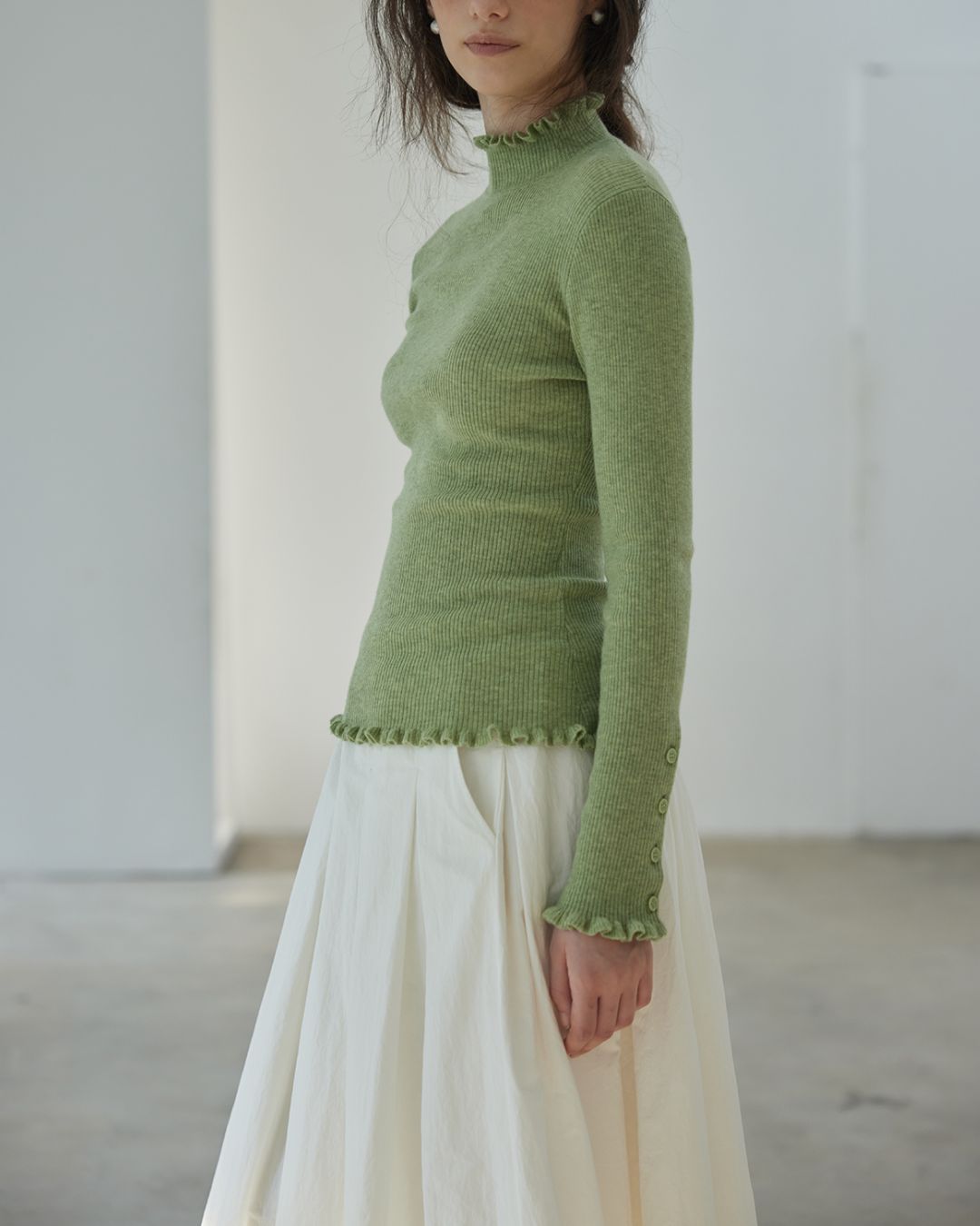 Frill High Neck Knit　KN017