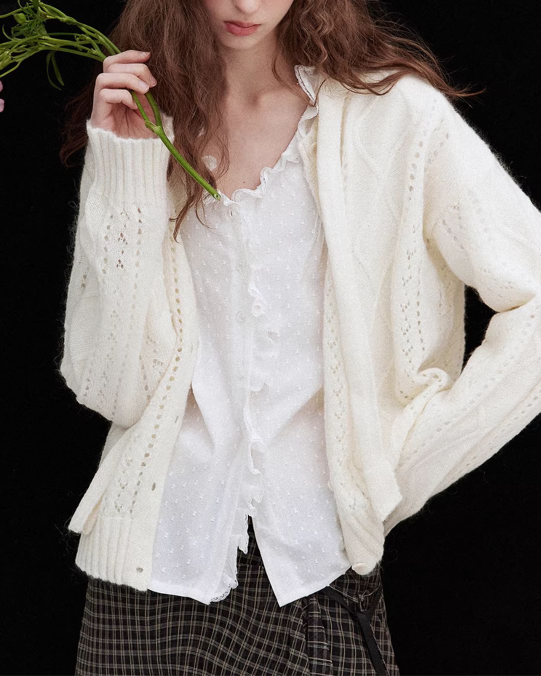 Frilled V-neck Lace Embroidered Shirt　LS067