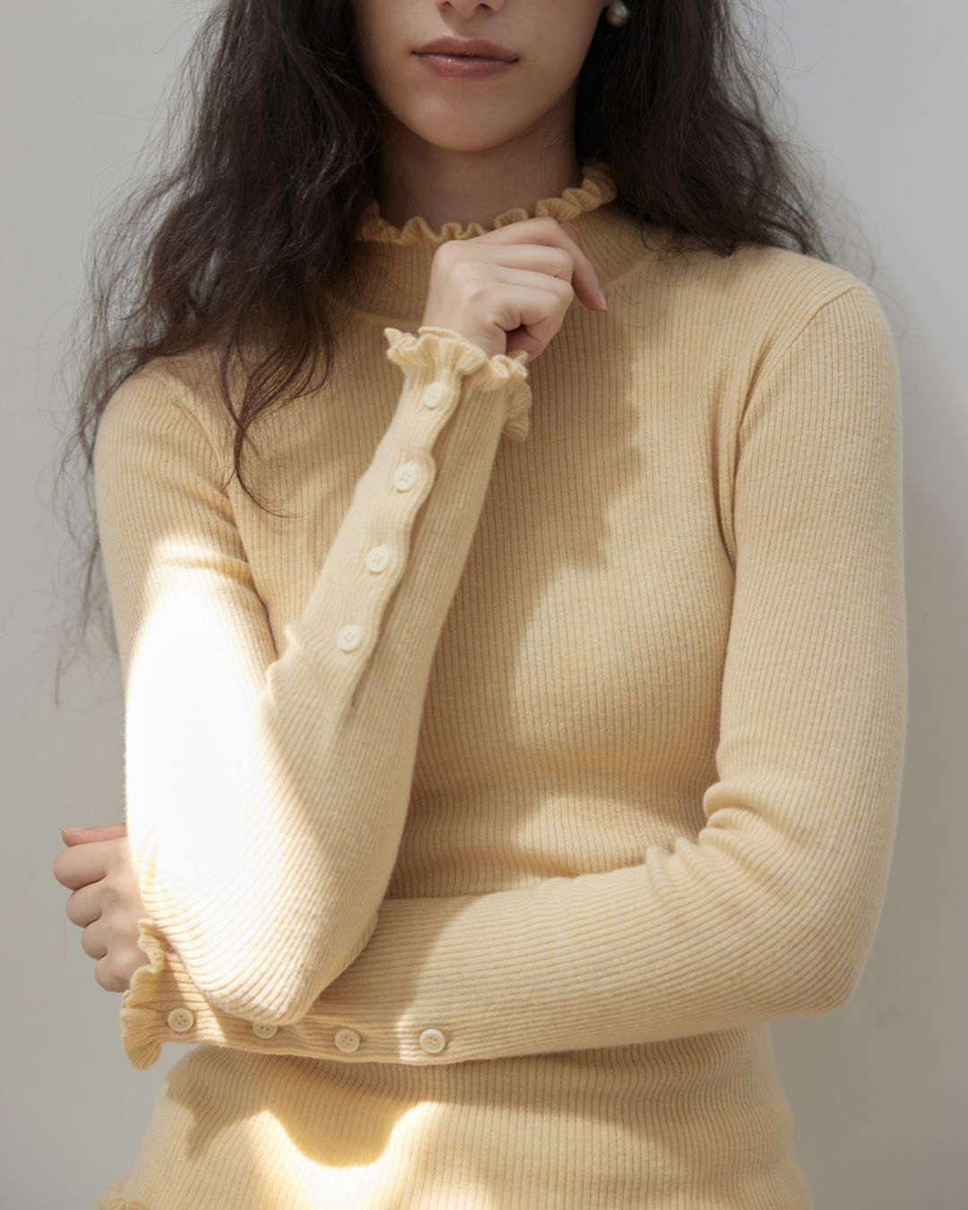 Frill High Neck Knit　KN017