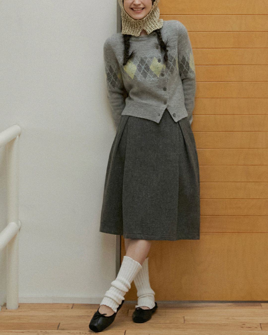 Asymmetrical Argyle Knit Cardigan　KN082