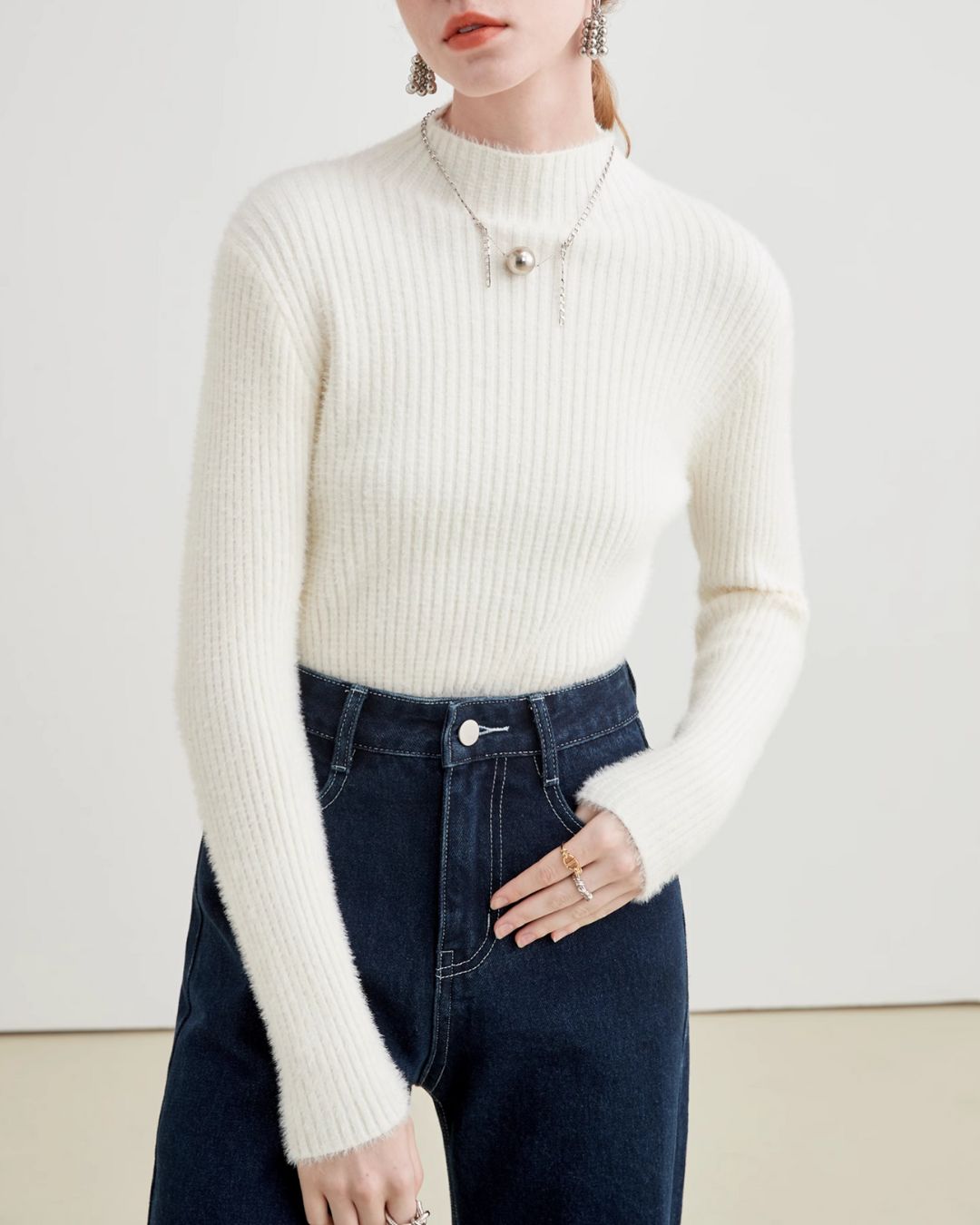 Basic High-neck Knit　KN041