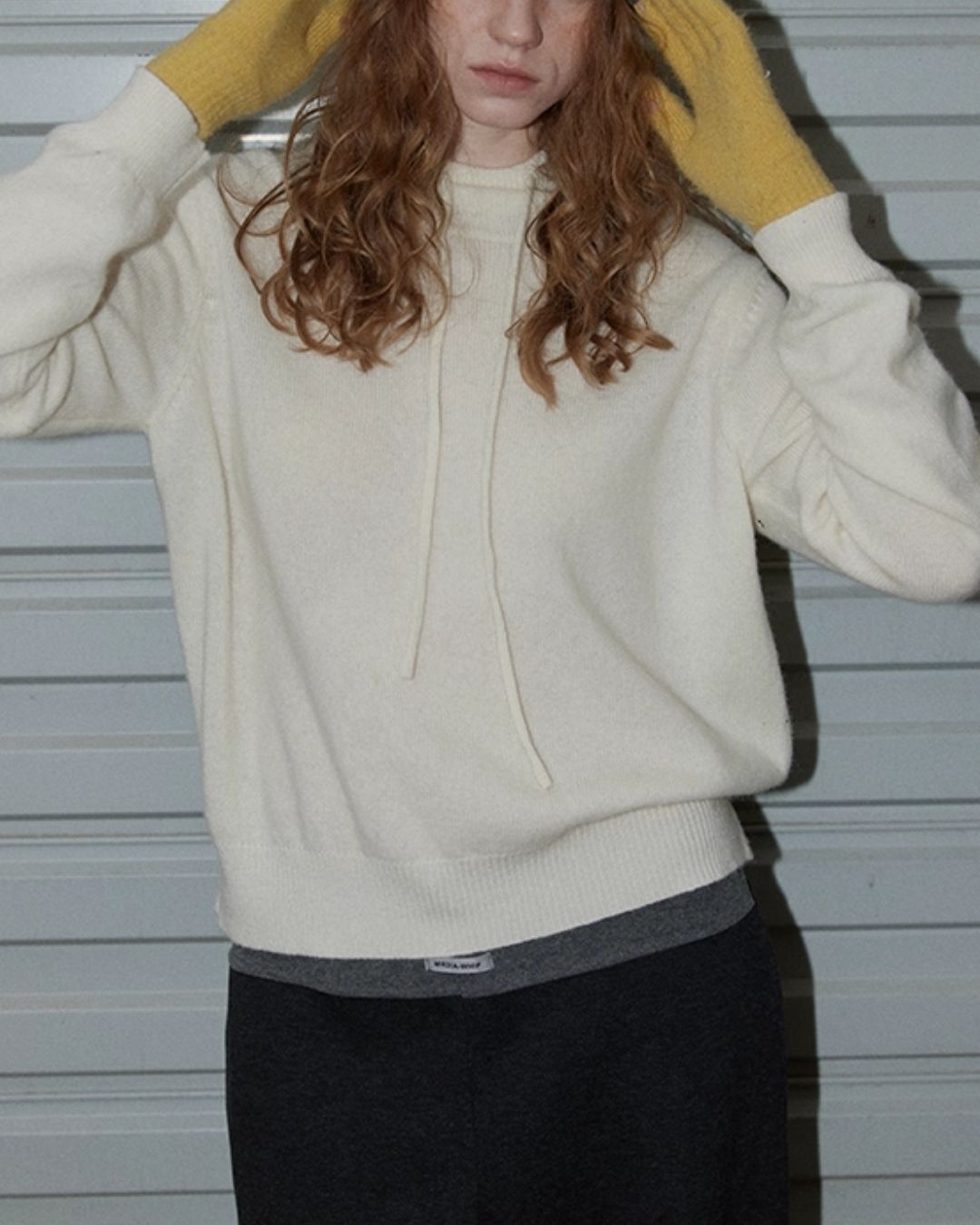 Drawstring Bottle Neck Knit　KN067