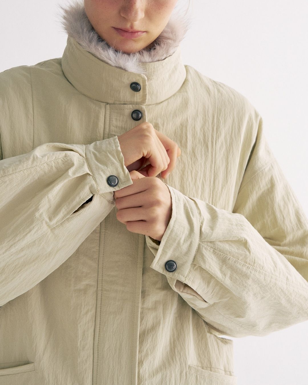 Detachable Fur Collar Quilted Jacket　JK078