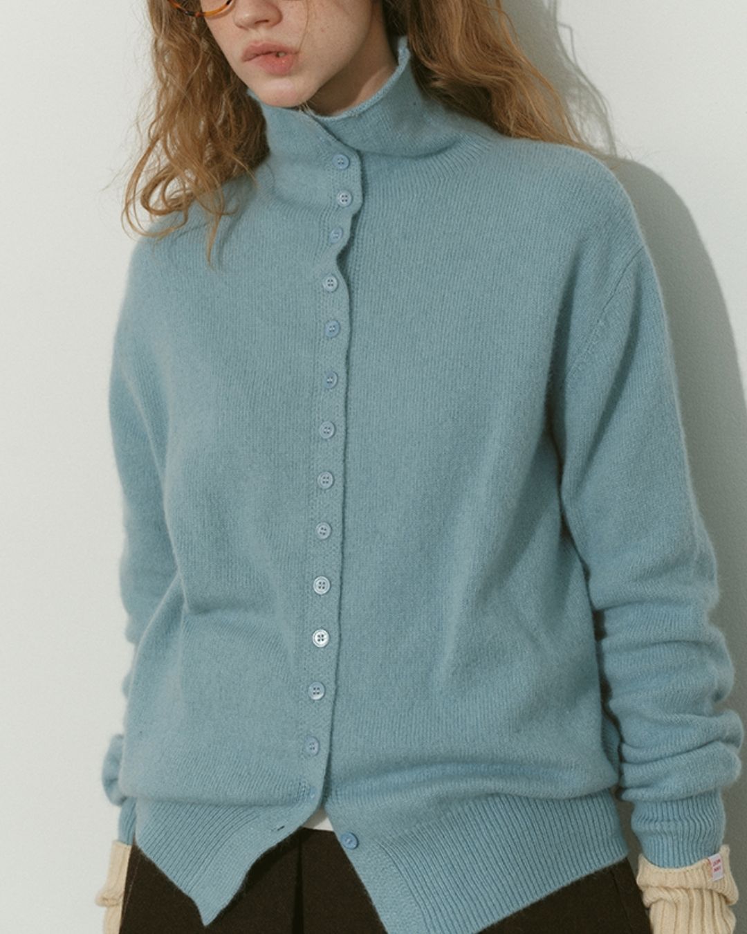 High-neck Knit Cardigan　KN074