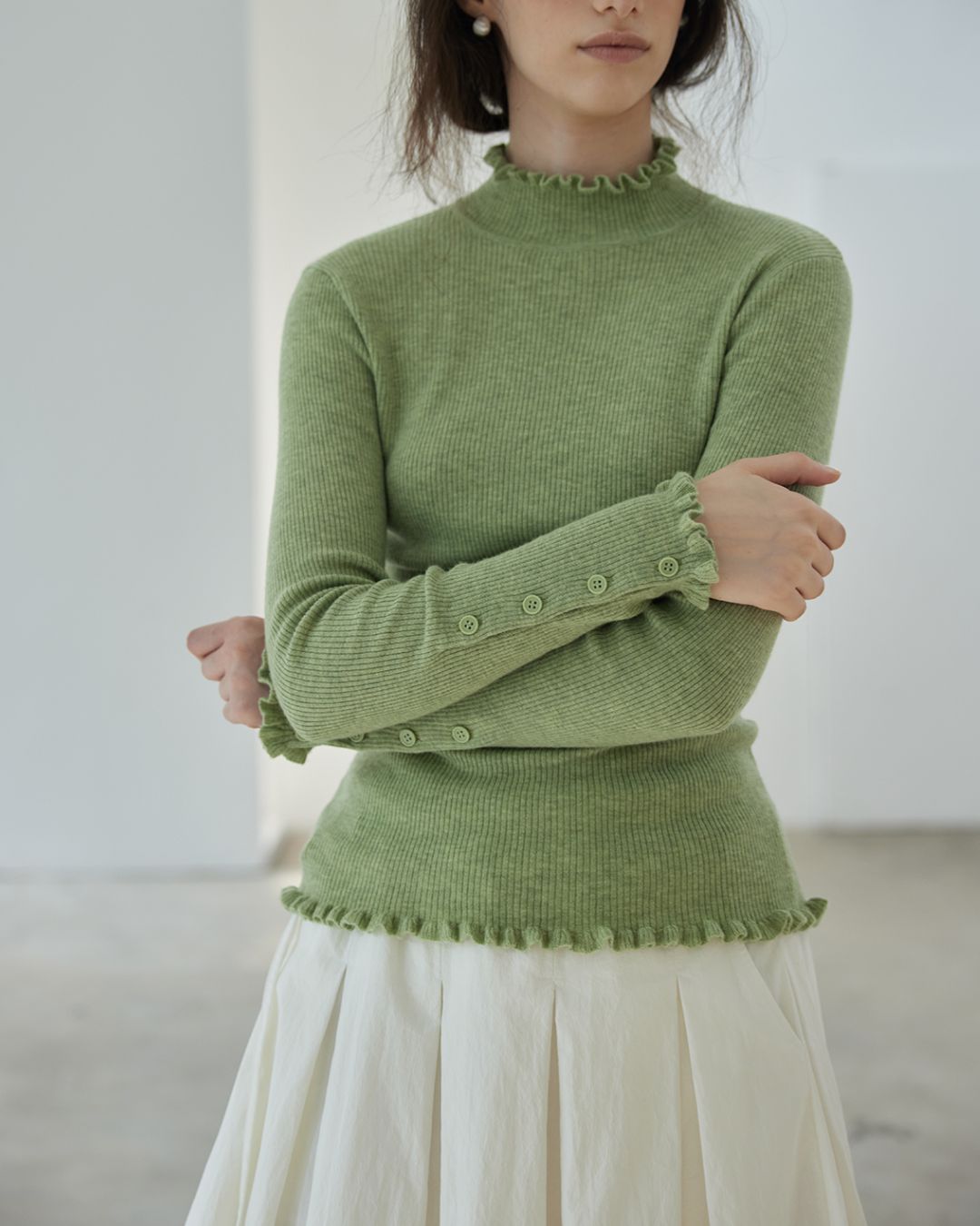 Frill High Neck Knit　KN017