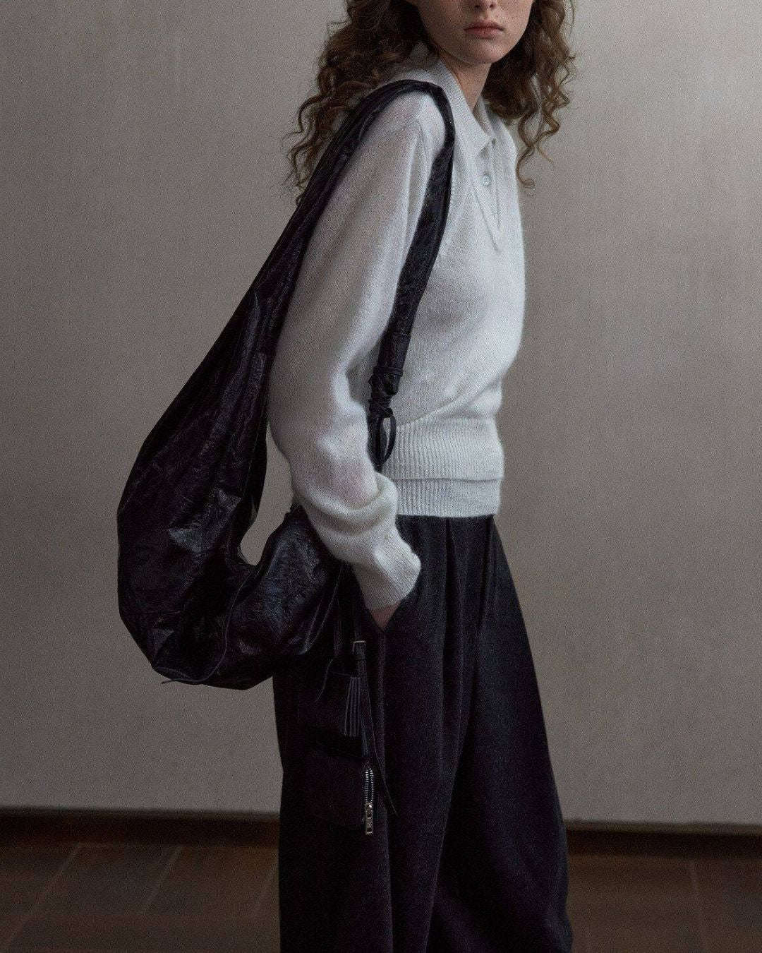 Fluffy U-neck Knit Vest　VT022