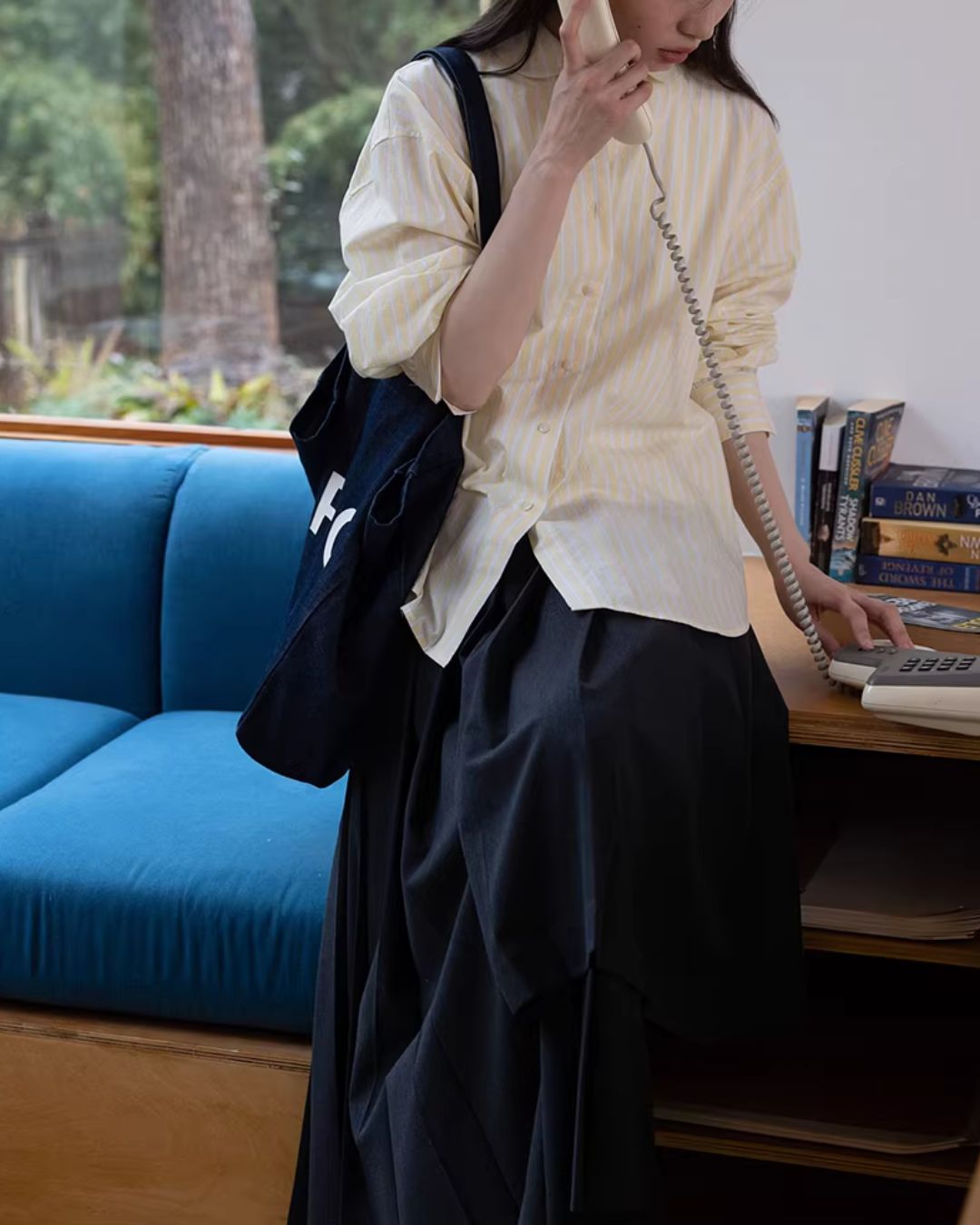 Round-collar Loose Striped Shirt　LS063