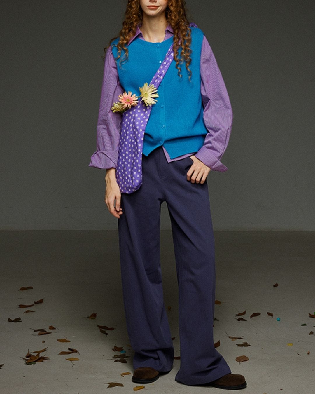 Collared V-neck Loose Shirt　LS029