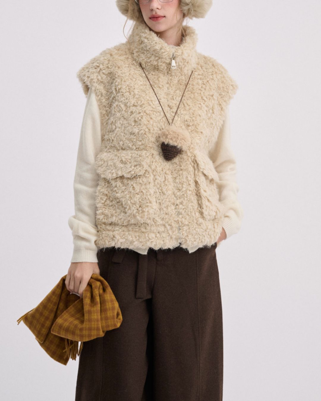 Stand Collar Boa Flap Pocket Vest　VT015