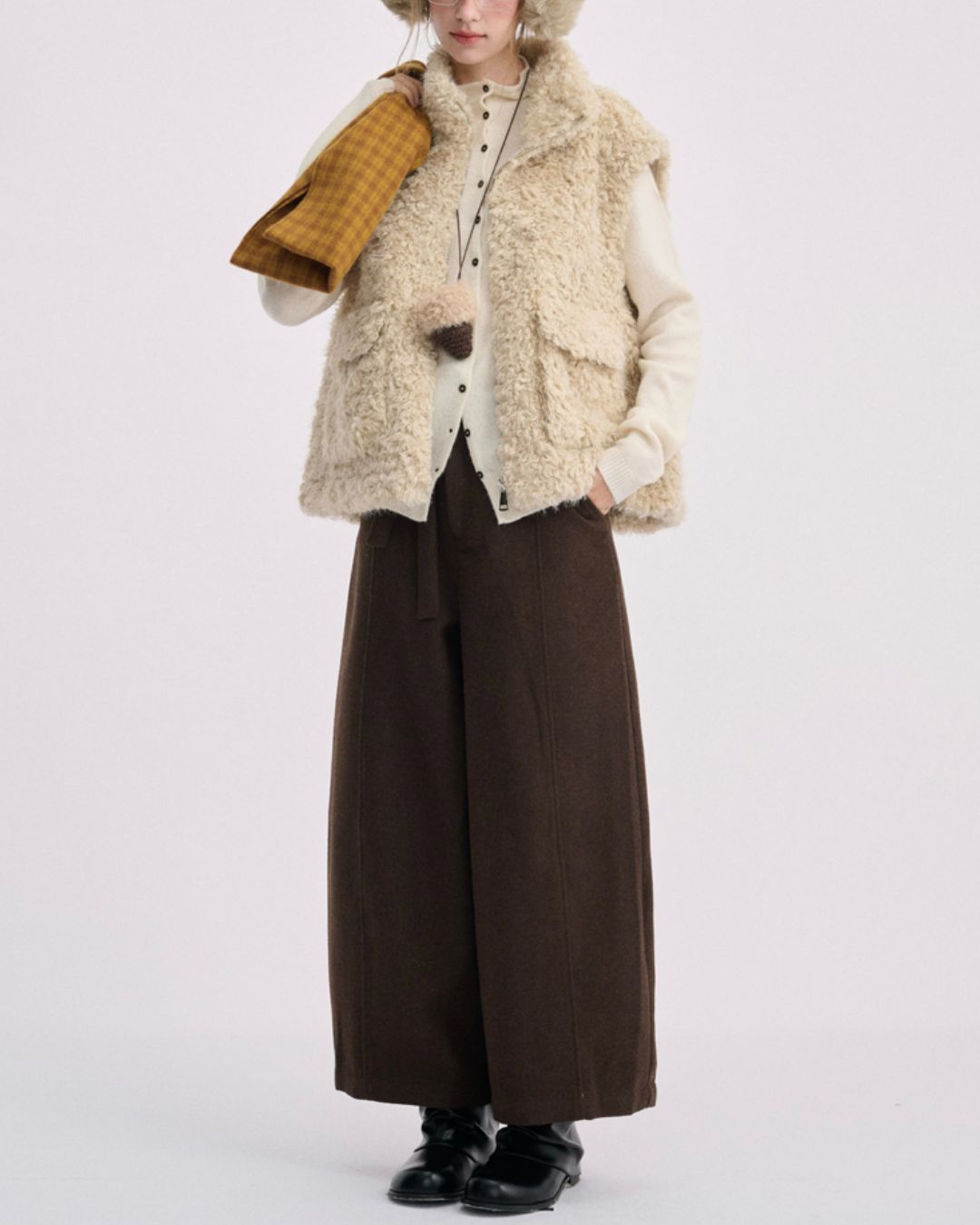 Stand Collar Boa Flap Pocket Vest　VT015